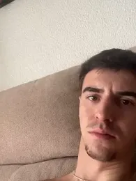 kingale- webcam model stream image