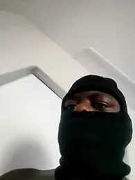 Bra-G webcam model stream image