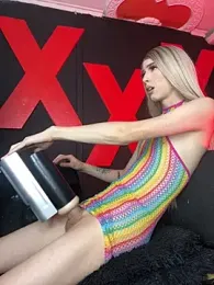 abrilbigcock webcam model stream image