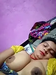Rashmi_cut webcam model stream image