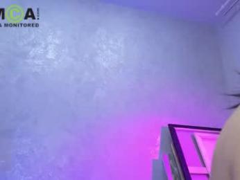 queenofwandss webcam model stream image