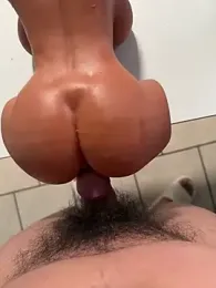 Luisrtrrr webcam model stream image