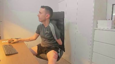 adiknot webcam model stream image