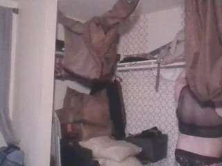 asheymeganrain webcam model stream image