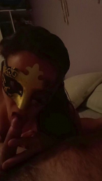 Misspoussy webcam model stream image