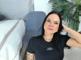 thayrasmith webcam model stream image