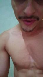 Dominhos webcam model stream image