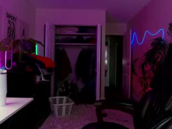oliviaowens webcam model stream image