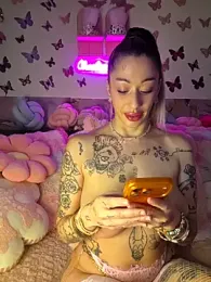 CHACHOULAND webcam stripchat model stream image