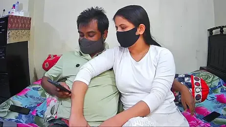 Younger_Couples webcam model stream image