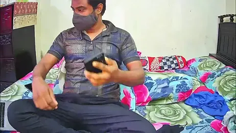 Younger_Couples webcam model stream image