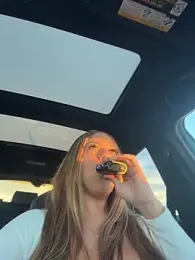 Bigbuttbrooklynn webcam model stream image