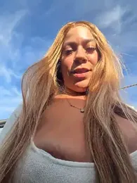 Bigbuttbrooklynn webcam model stream image