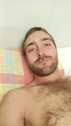 Hottboytuga webcam model stream image