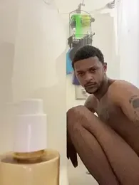 rayyymack webcam model stream image