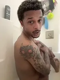 rayyymack webcam model stream image