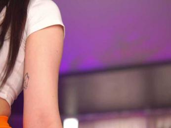 BustyBabeXX webcam model stream image