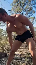 _DownUnderFit_ webcam model stream image