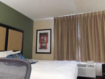 mromg007 webcam model stream image