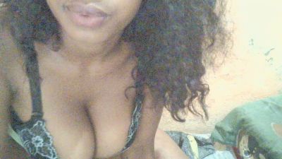 Niicha webcam model stream image