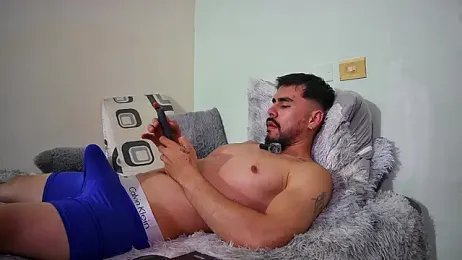 Maximiliano444 webcam model stream image