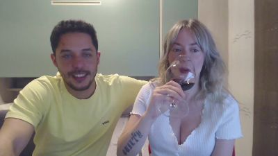 MiaYLeo webcam model stream image