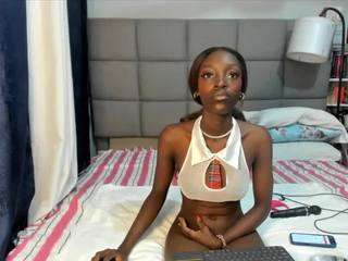suhailasuu webcam model stream image