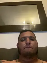 HOTB0Y18 webcam stripchat model stream image