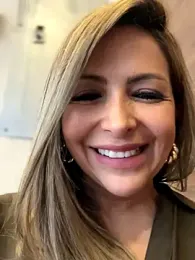 _Abril-Office1 webcam model stream image