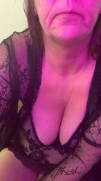 Statuesque_X webcam model stream image