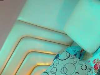 isabellalatingirs webcam model stream image