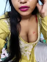 Sania-Love webcam model stream image