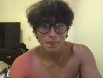 hyunluv webcam model stream image