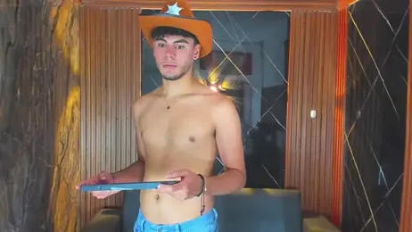 liam_genner_ webcam model stream image