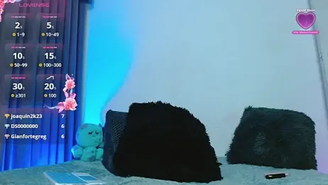 Mia_BloomX_ webcam model stream image