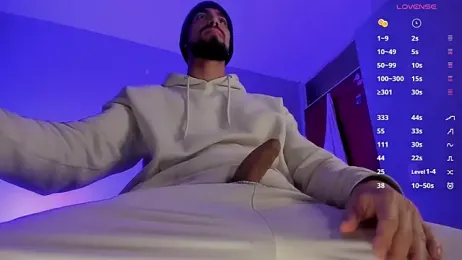 K_cique webcam model stream image