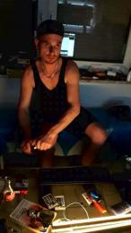 BadHeDirtyShe webcam cam4 model stream image