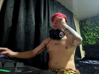Yogurdebrownie69 webcam model stream image