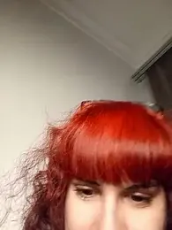 callmelouve webcam model stream image