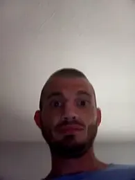 areyouseriousss webcam model stream image