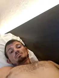 areyouseriousss webcam model stream image