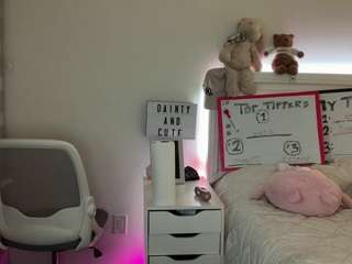 emmyfawn webcam model stream image