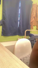Imhomealone2 webcam cam4 model stream image