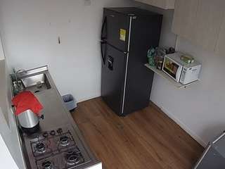 voyeurcam-jb-kitchen-2 webcam camsoda model stream image