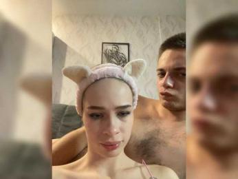 IvyAndAlan webcam model stream image