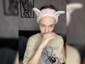 IvyAndAlan webcam model stream image