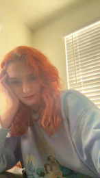 AURORASCARLOT webcam model stream image