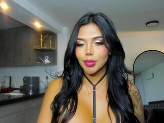 Emma Pitchard webcam model stream image