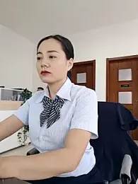 bingxin- webcam model stream image