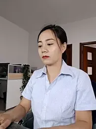 bingxin- webcam model stream image